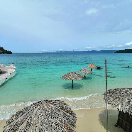 Bed and Breakfast Lonos Circle Private Garden Romblon Екстер'єр фото