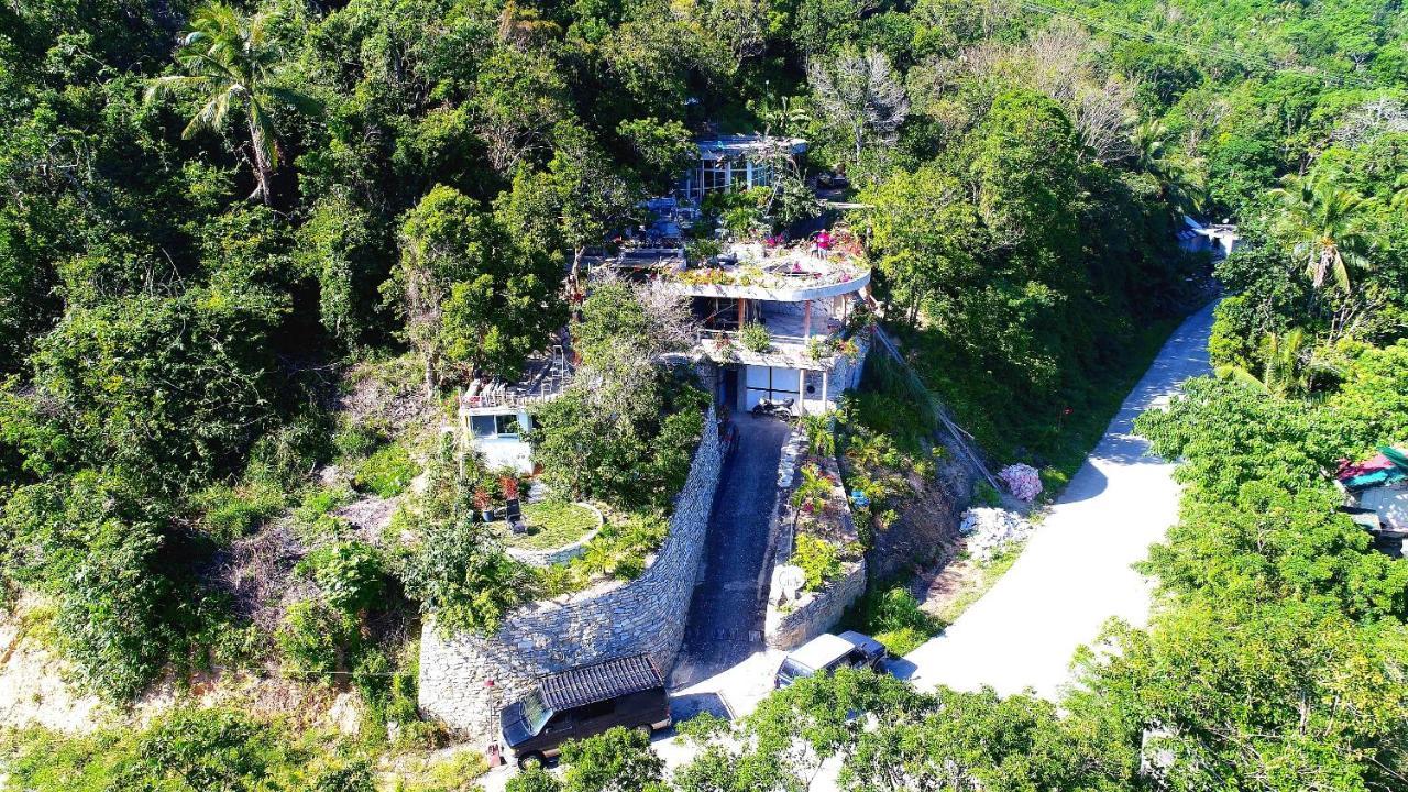 Bed and Breakfast Lonos Circle Private Garden Romblon Екстер'єр фото
