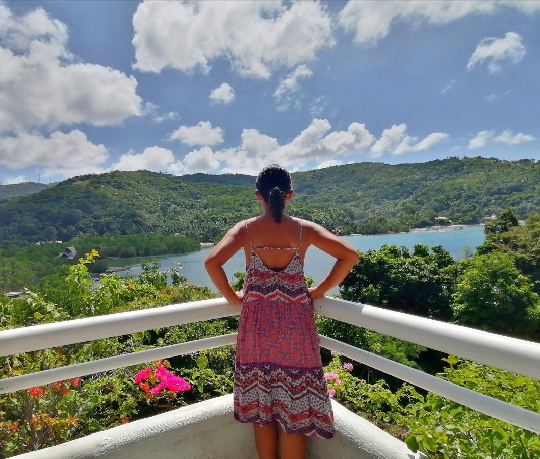 Bed and Breakfast Lonos Circle Private Garden Romblon Екстер'єр фото